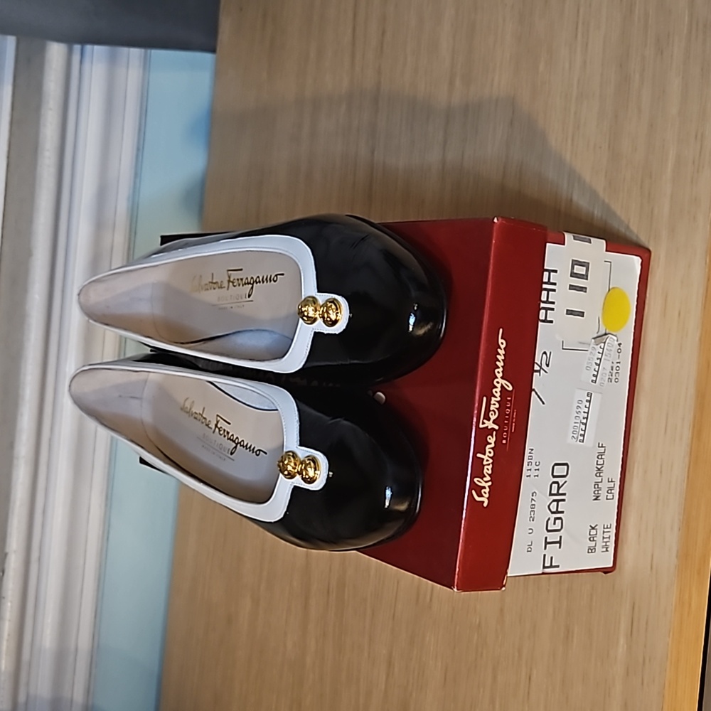 Salvatore Ferragamo Women's Black and White Shoes
